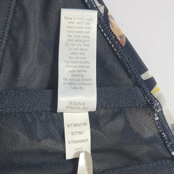 Athleta Floral Polynesia Swim Halter Bikini Top Sz 40D/DD - Picture 13 of 14